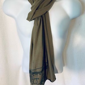 New GAP Army Green Jersey Scarf Cape Town Detail